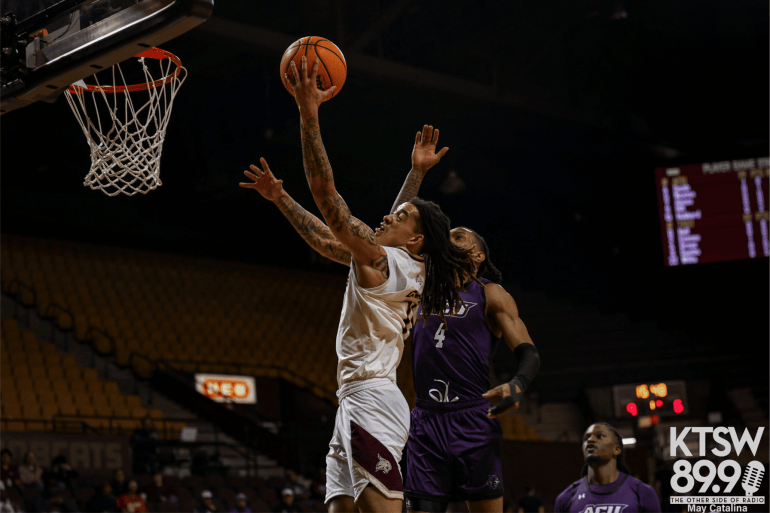 Kaden Gumbs laying it up 