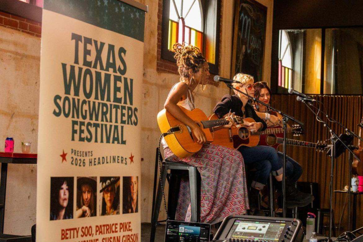 Footage of Henna Irie, Giulia Millanta and Wendy Colonna performing at Masur Hall on Sept 18, 2026